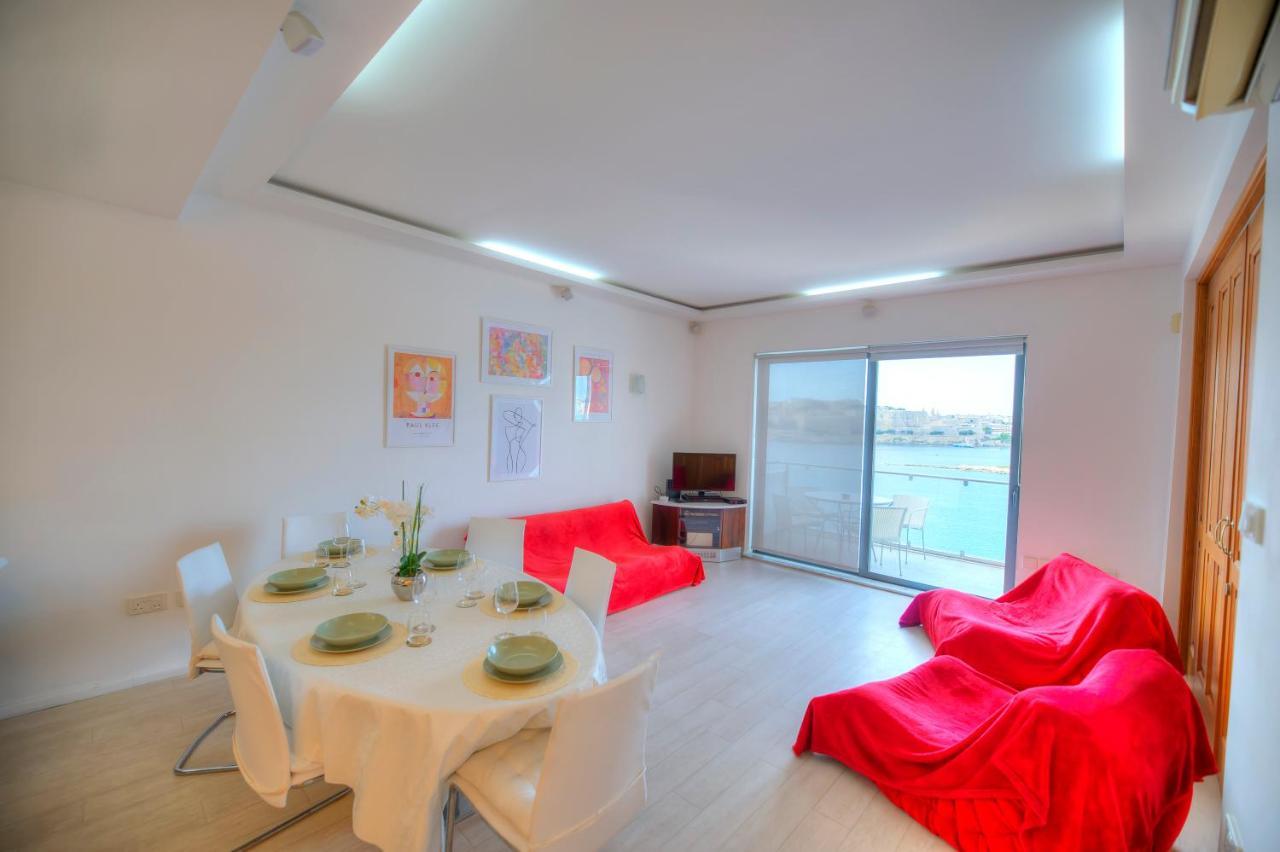 Bright And Spacious 3 Bedroom Apartment With Breathtaking Views - Goslm-5 Sliema Esterno foto